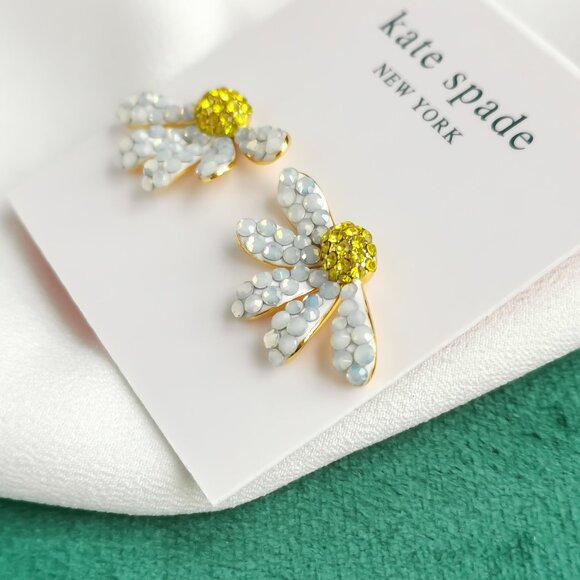 KATE SPADE Dazzling Daisy Gold Statement Stud Earrings NEW - Picture 2 of 3